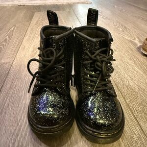Toddler Doc Marten Combat Boots Toddler size 7